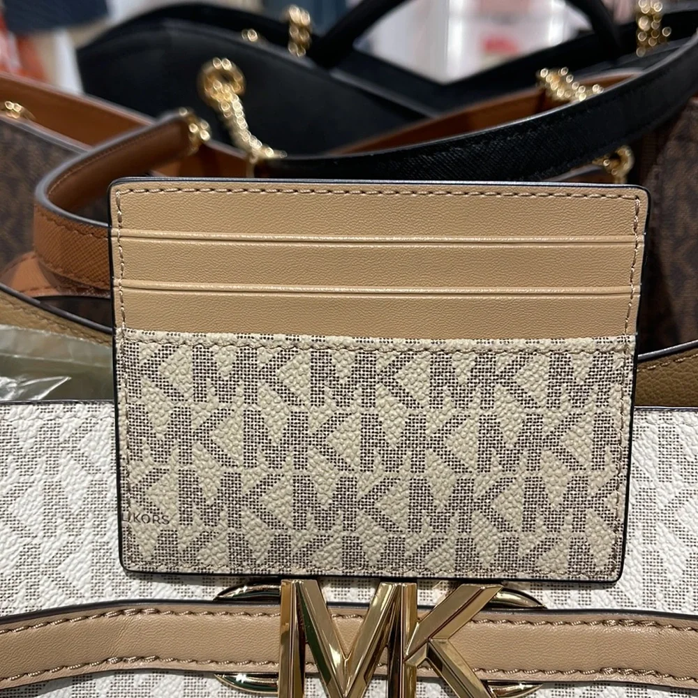 MICHAEL KORS MENS Cooper Graphic Logo Tall Card Case 36S3LCOD2B COLOR:Yellow NWT
